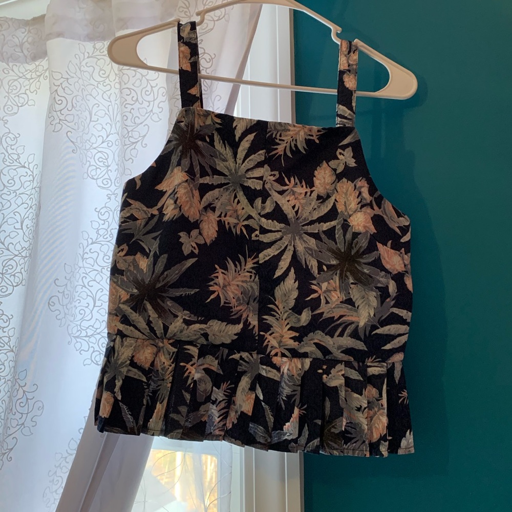 Dahlia Women’s Top